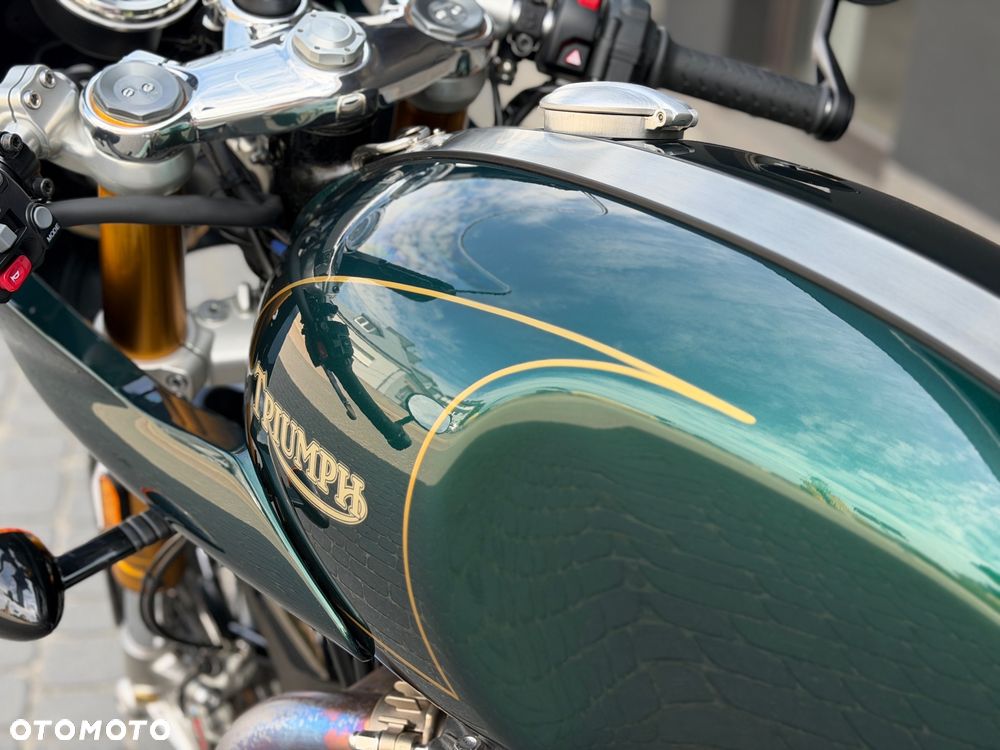 Triumph Thruxton - 18