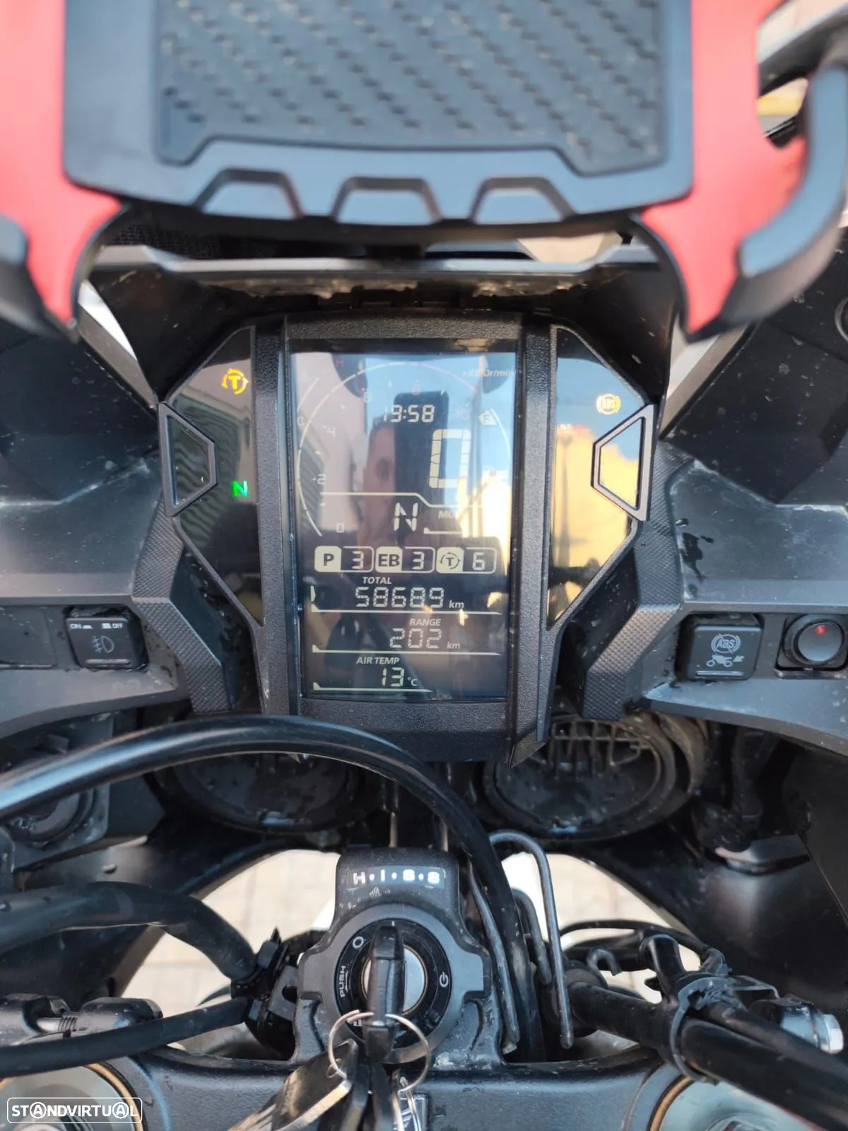 Honda Africa Twin Adventure Big tank - 23