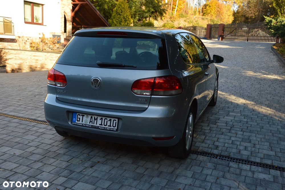 Volkswagen Golf - 19