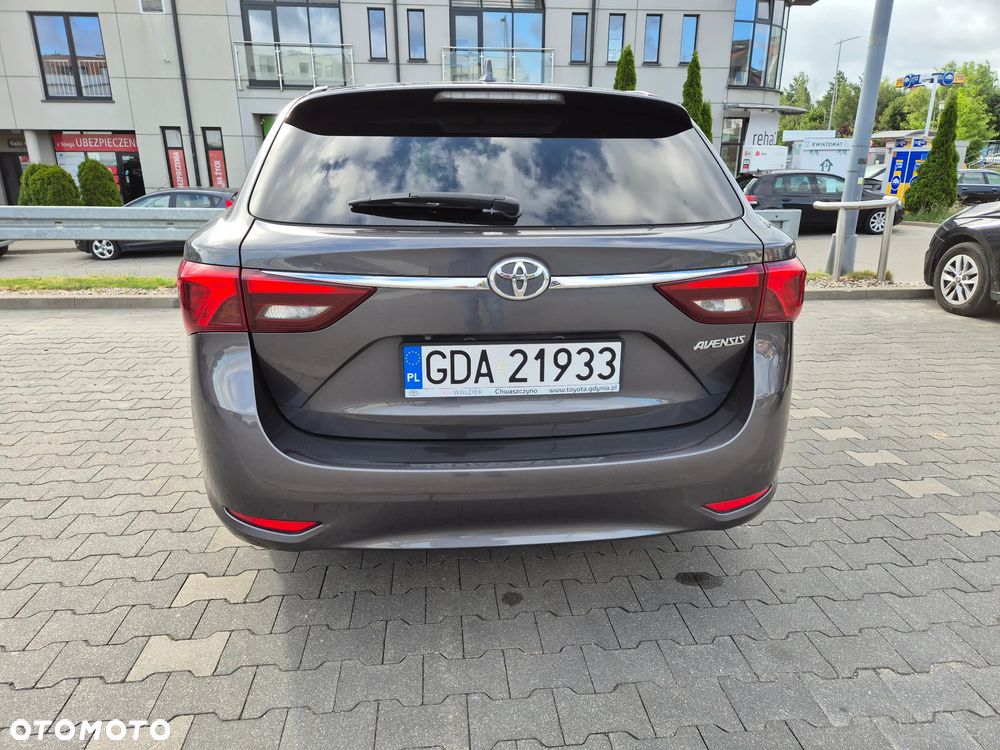 Toyota Avensis 1.8 Premium - 1