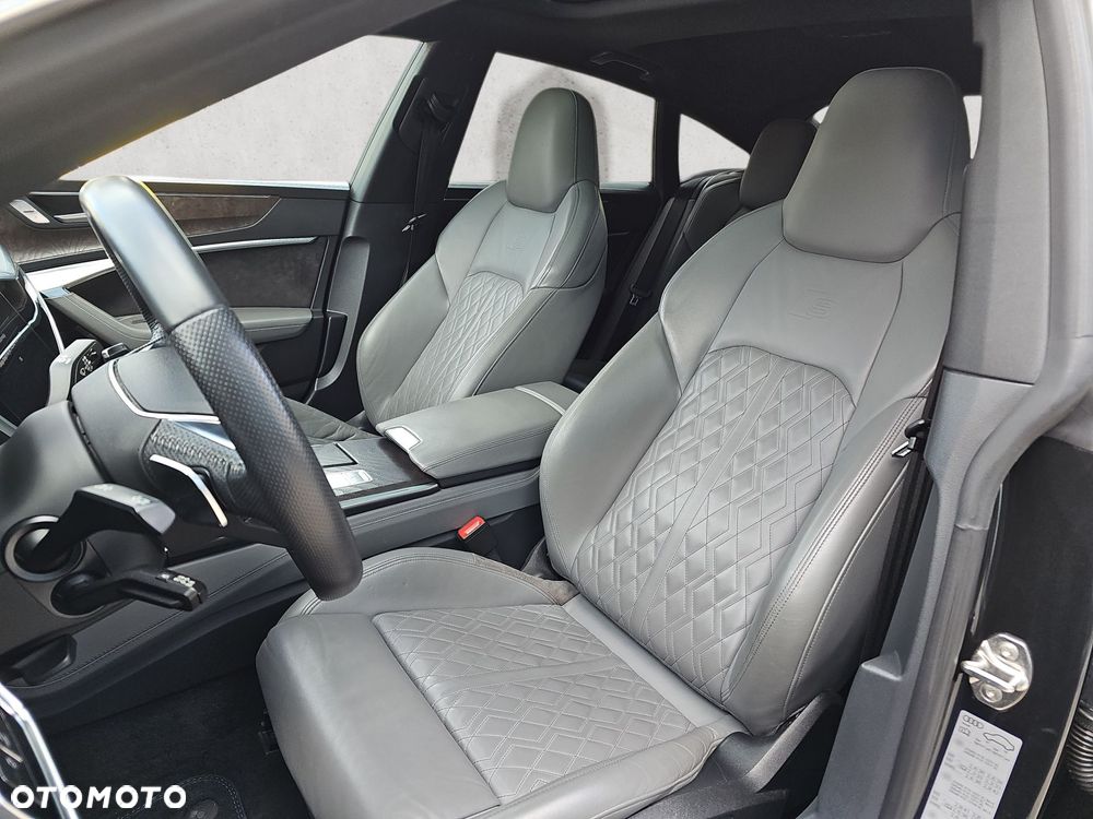 Audi A7 Sportback - 13