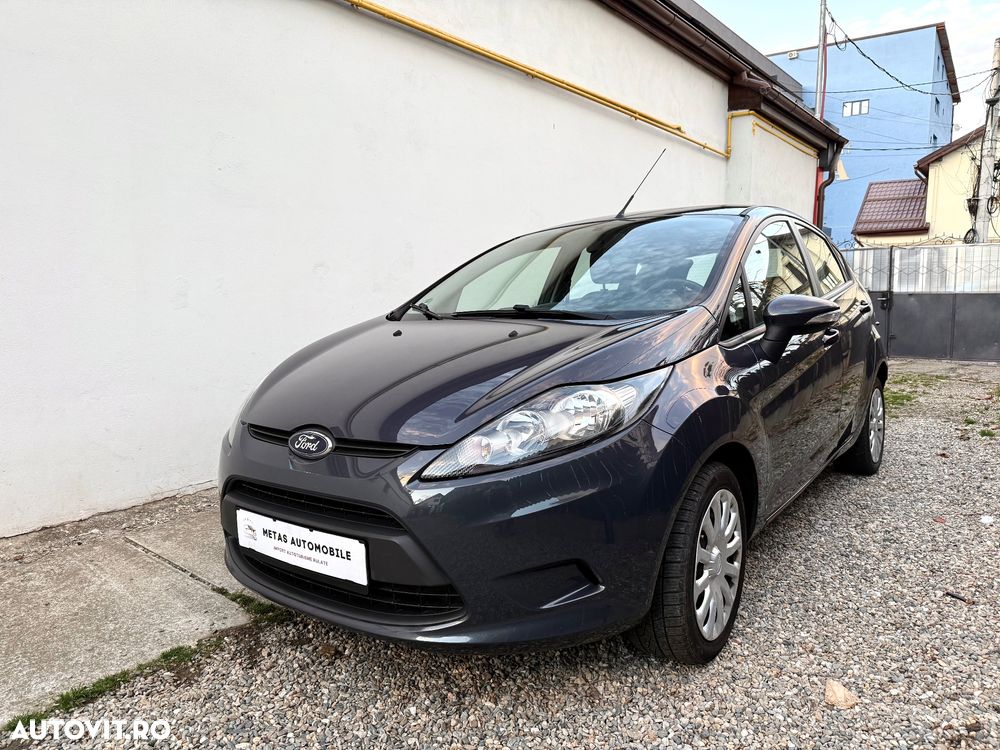 Ford Fiesta 1.6 TDCI Champions Edition - 4