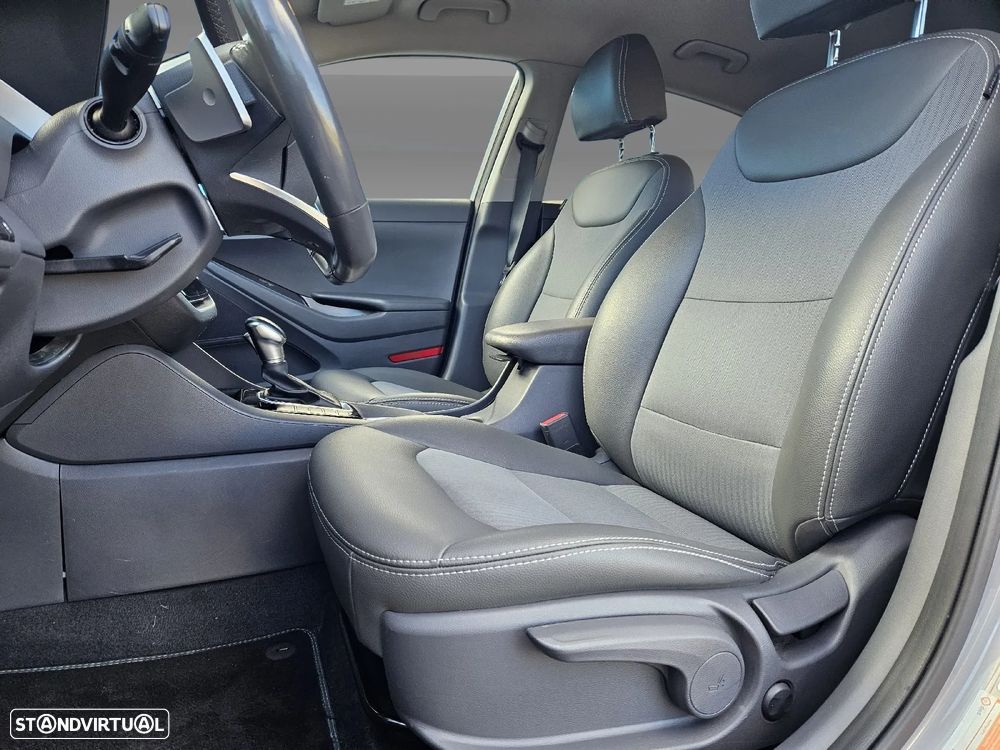 Hyundai Ioniq 1.6 GDI HEV Pack Plus - 22