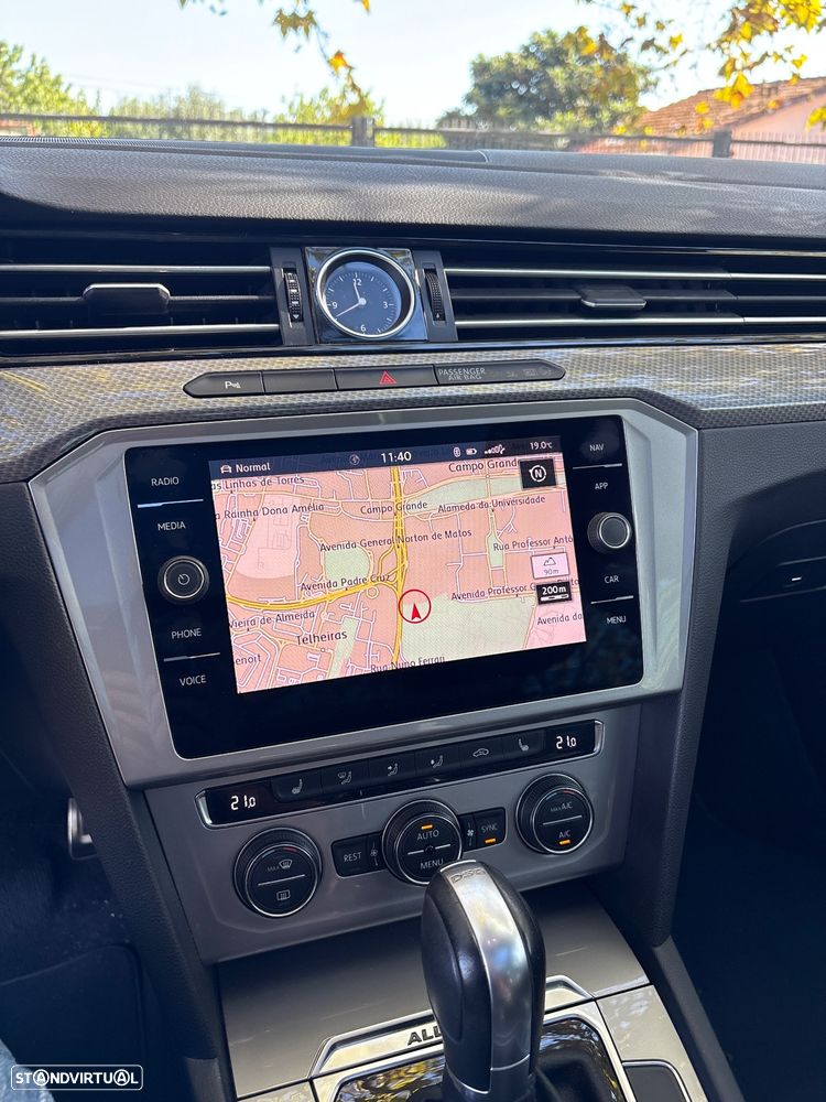 VW Passat Alltrack Variant 2.0 TDi DSG 4Motion - 11