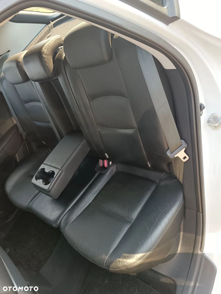 Hyundai i30 2.0 Premium - 34