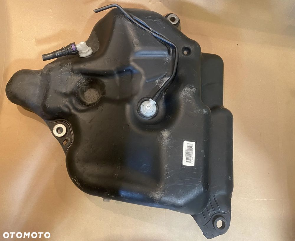 Zbiornik AdBlue Audi A6 C7 2015 - 2