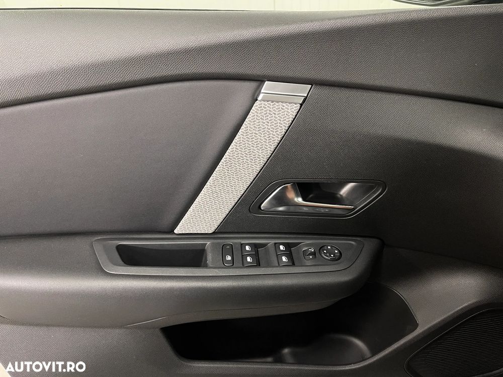 Citroën C4 1.5 BlueHDi S&S EAT8 Feel Pack - 30