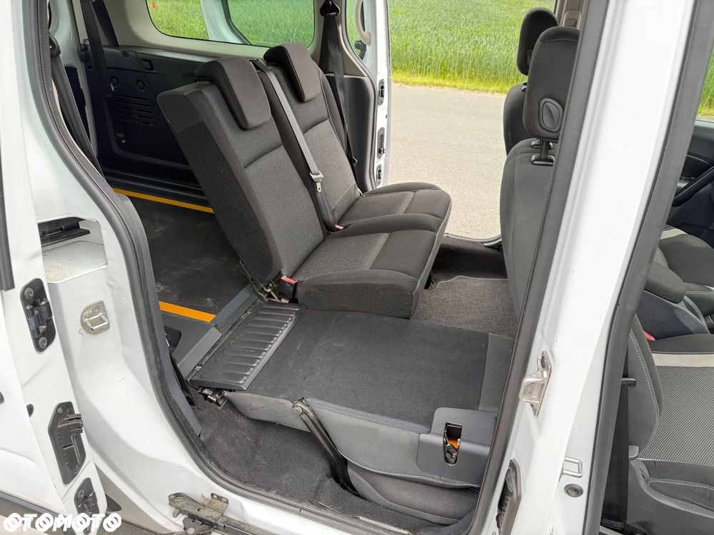 Renault Kangoo ENERGY dCi 110 FAP Start & Stop Luxe - 14