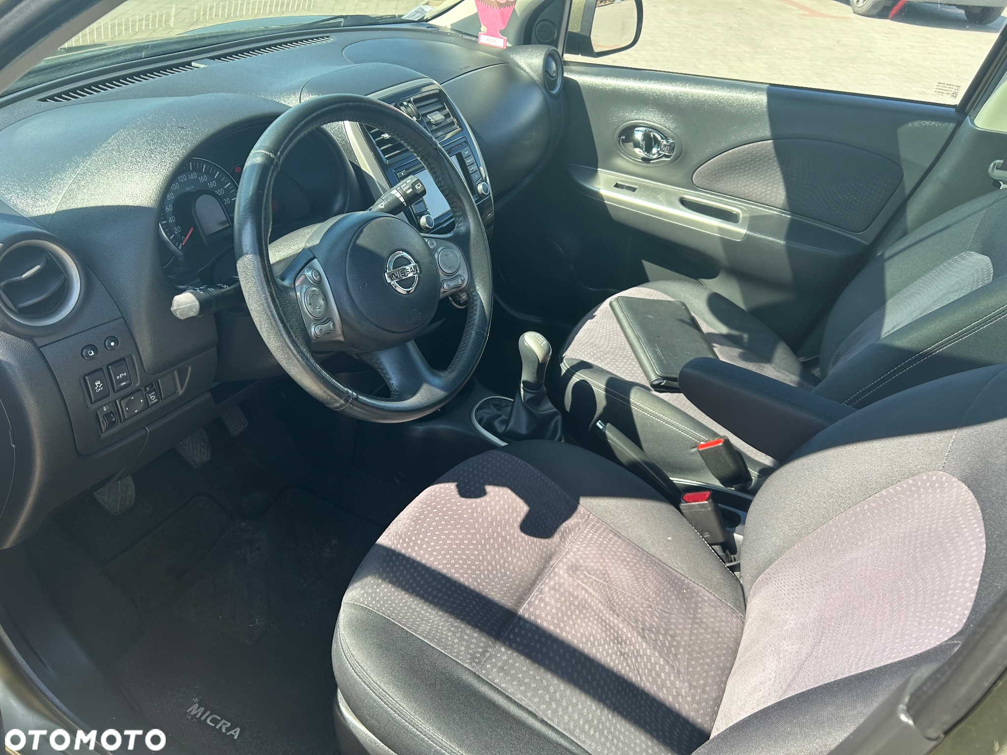 Nissan Micra 1.2 30 Jahre Edition - 12