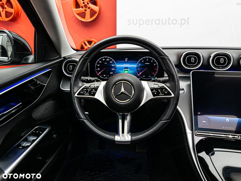 Mercedes-Benz Klasa C 180 mHEV Business Edition - 16