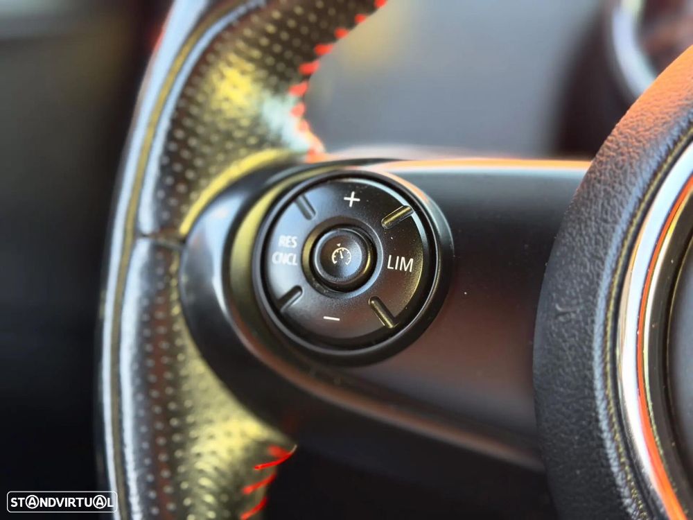 MINI Countryman One D Sport Edition - 21