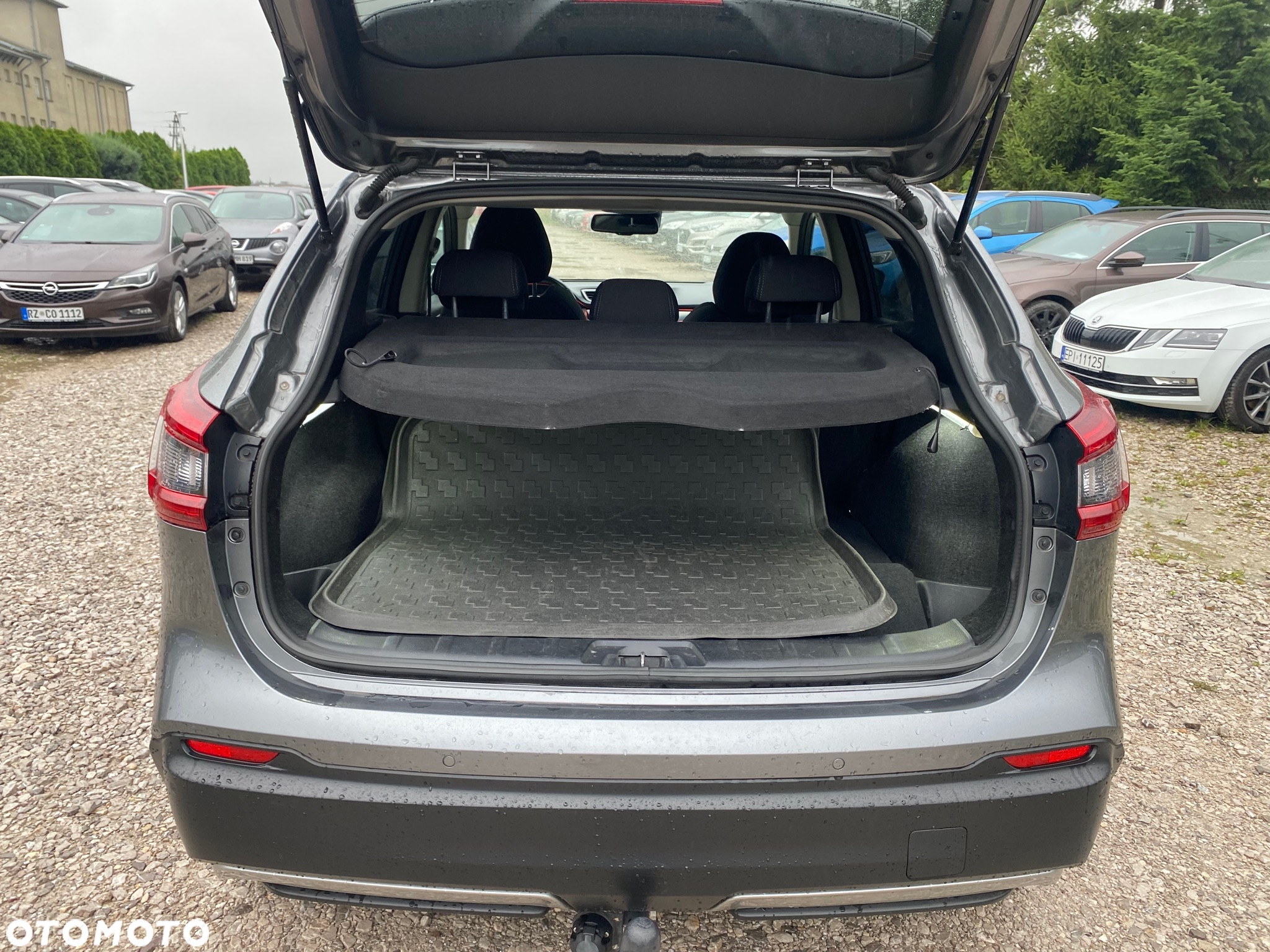 Nissan Qashqai 1.6 DIG-T N-Connecta - 36