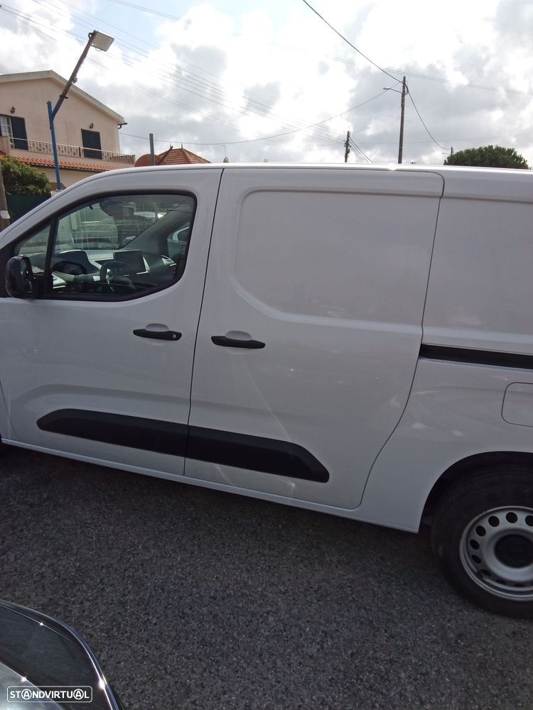 Peugeot Partner LONGA 1.5 BlueHDI - 5