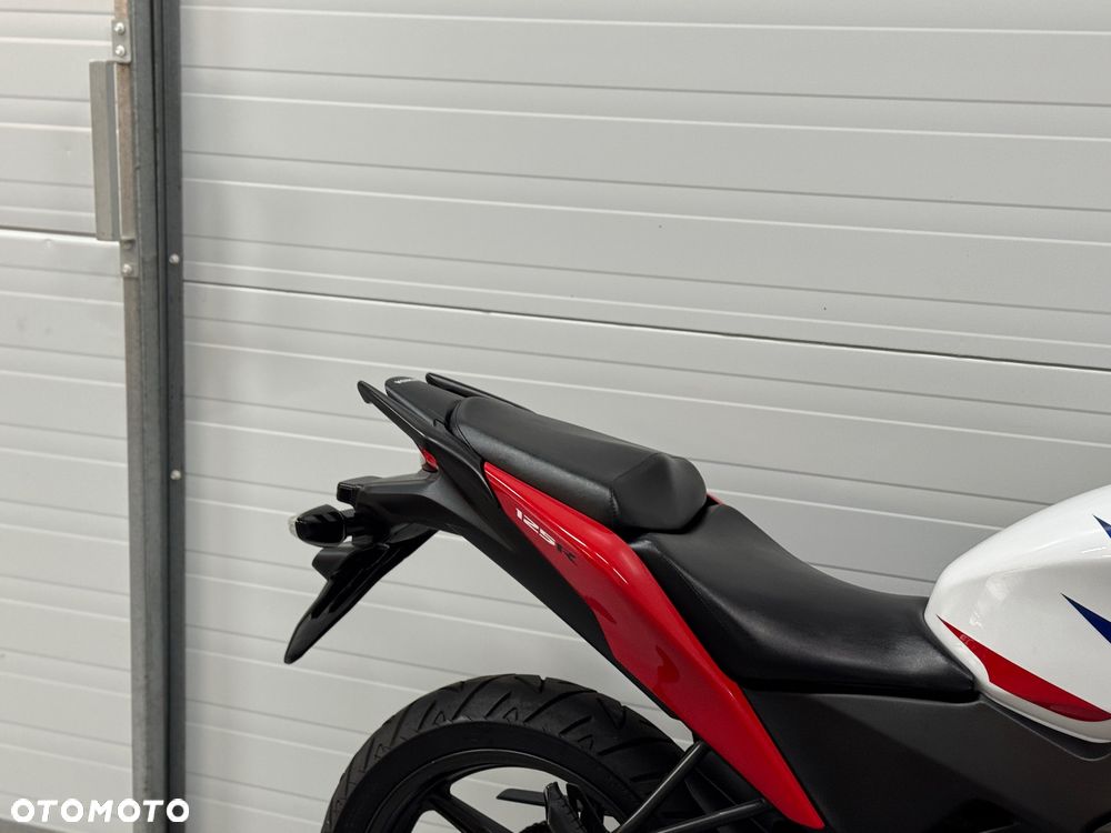 Honda CBR - 5