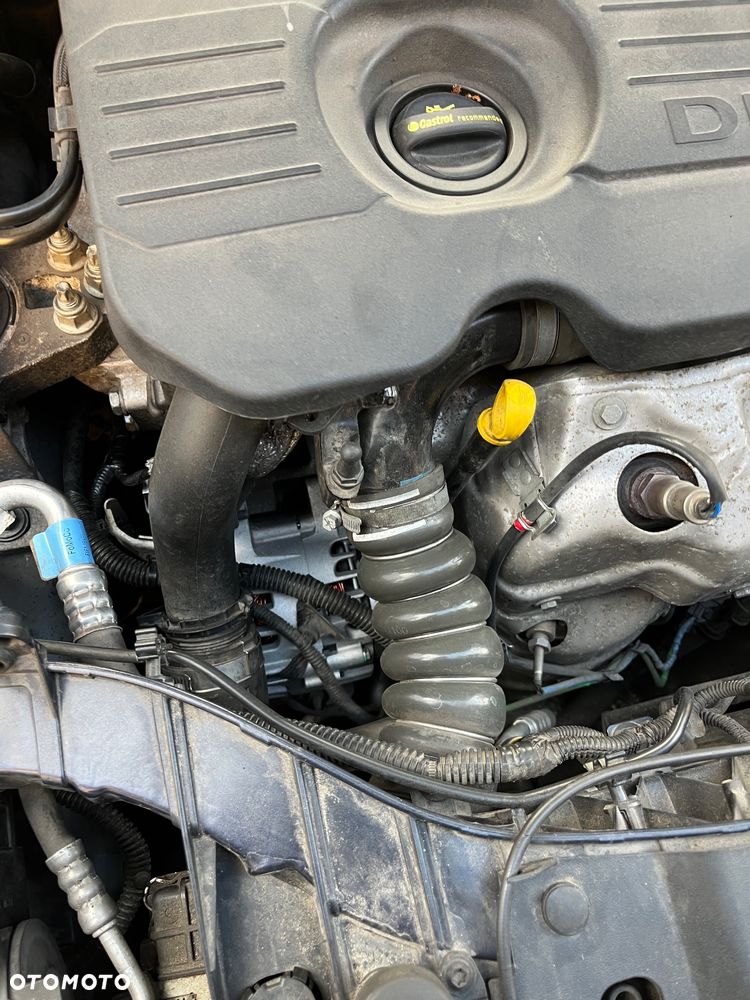 Ford Focus 1.5 TDCi Titanium PowerShift - 24