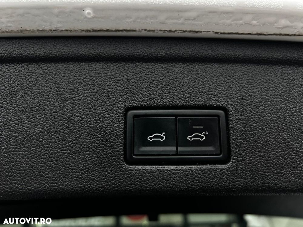 Volkswagen Touareg V6 TDI 4MOTION Style - 29