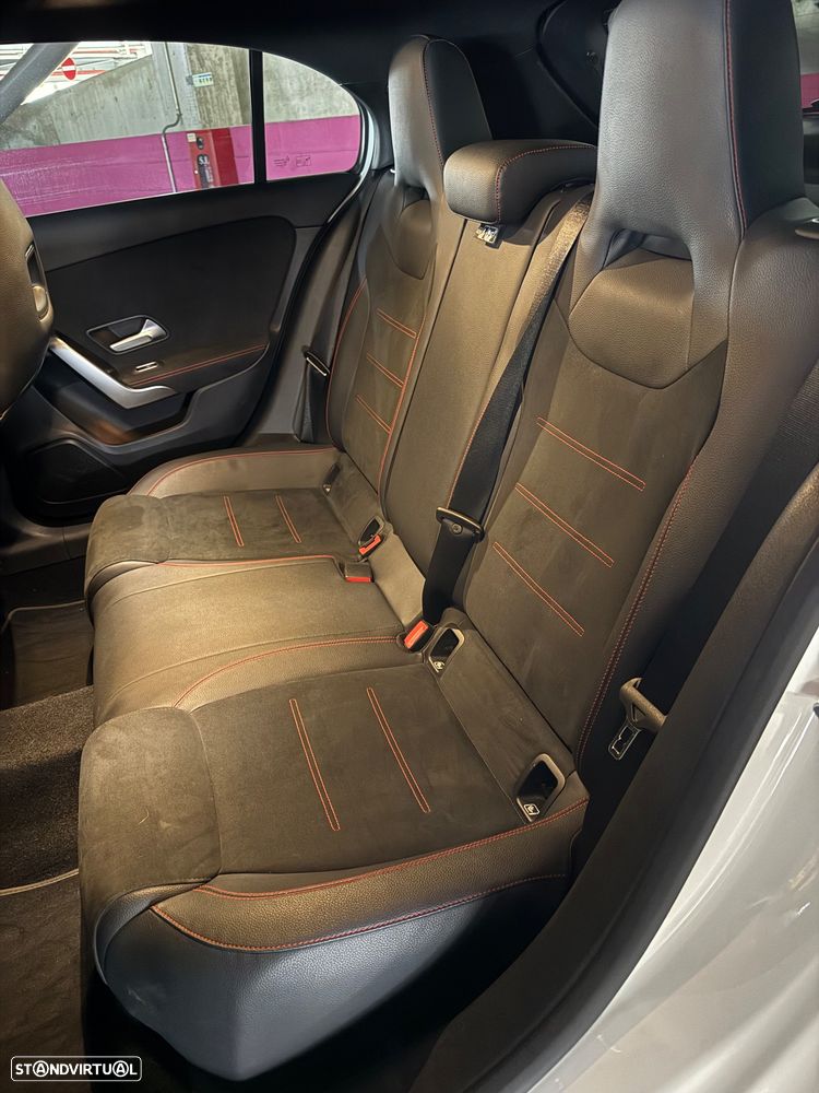 Mercedes-Benz A 250 e 8G-DCT AMG Line Advanced Plus - 22