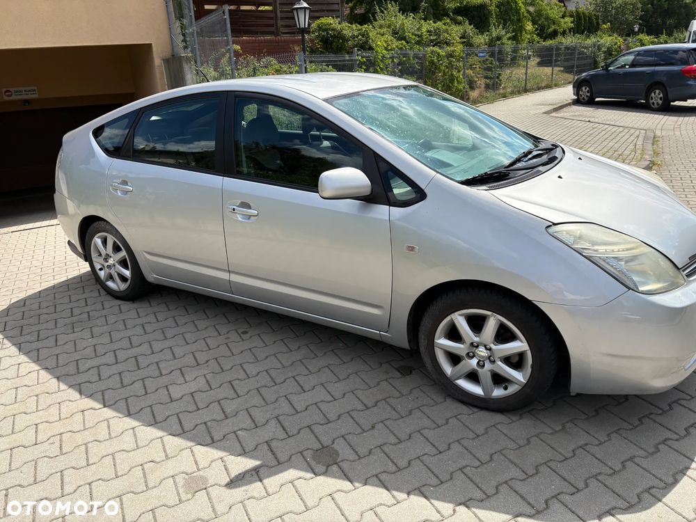 Toyota Prius 1.5 VVT-i Sol (nav) - 16
