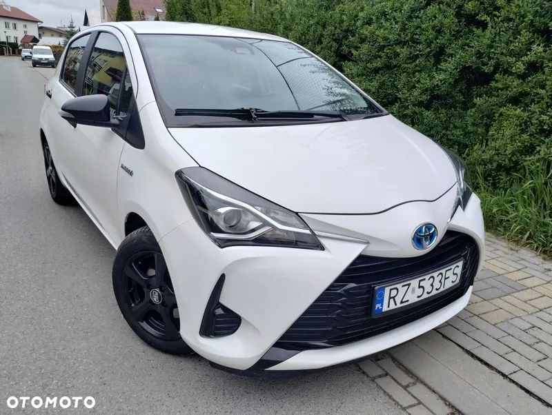 Toyota Yaris - 1