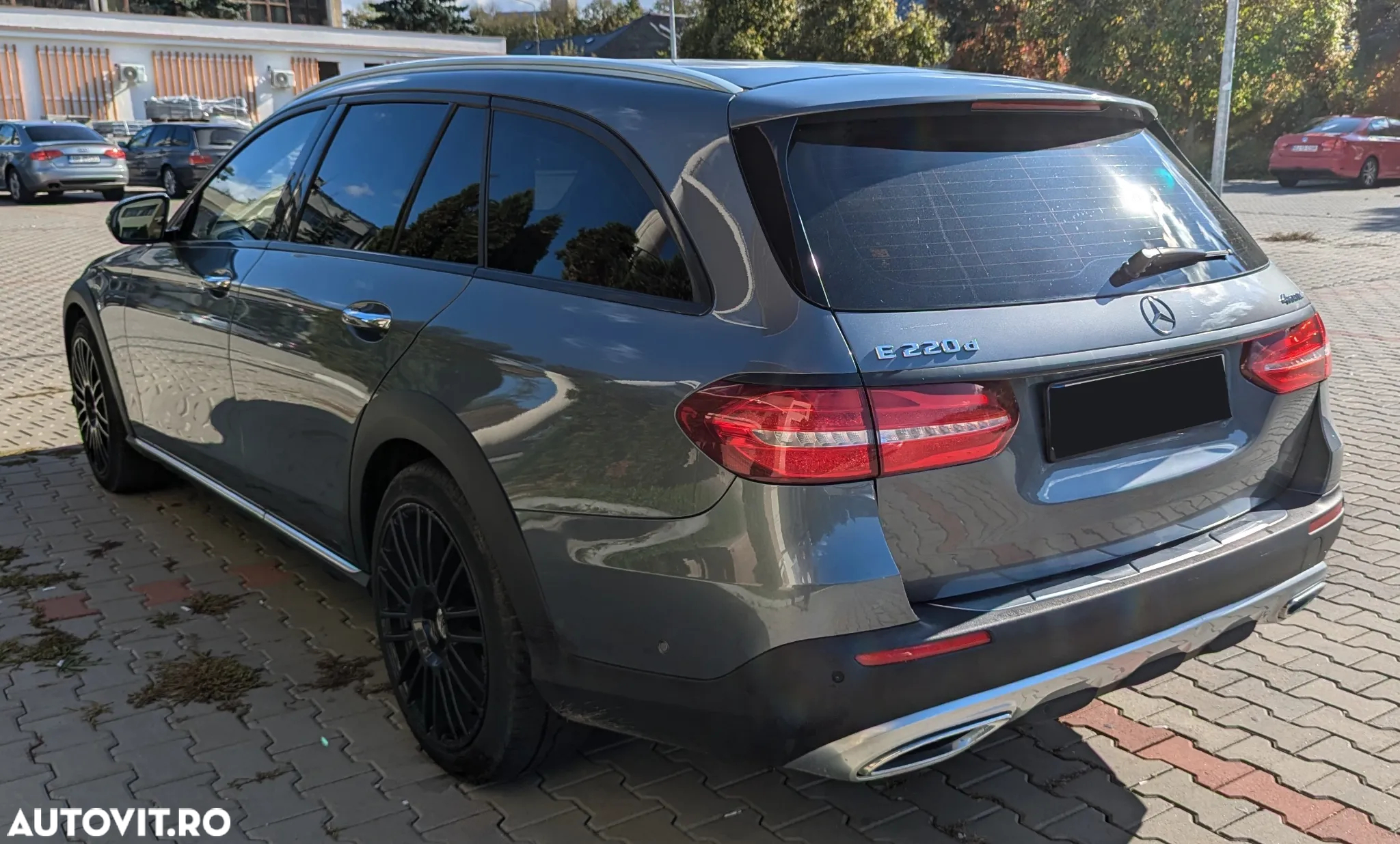 Mercedes-Benz E 220 d All-Terrain 4MATIC Aut. - 3