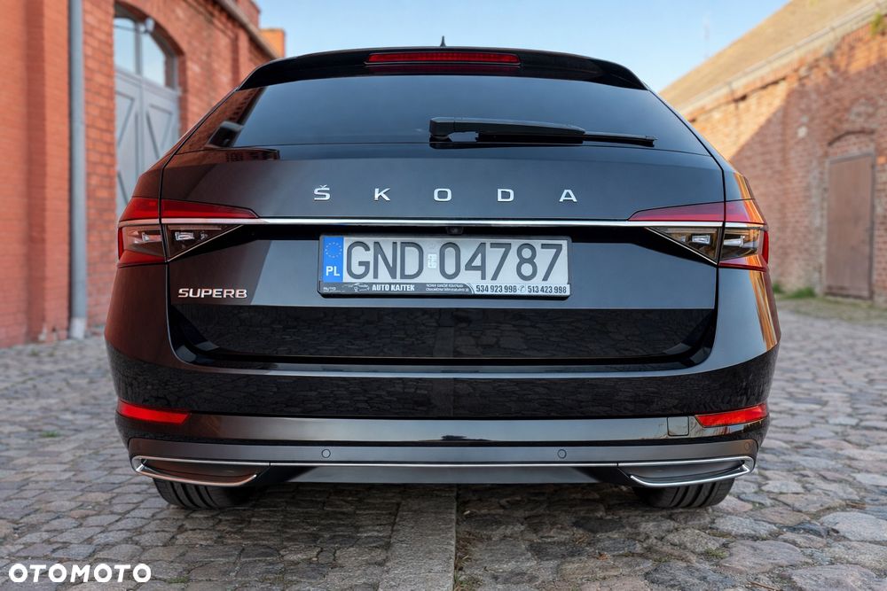 Skoda Superb 2.0 TDI DSG L&K - 10