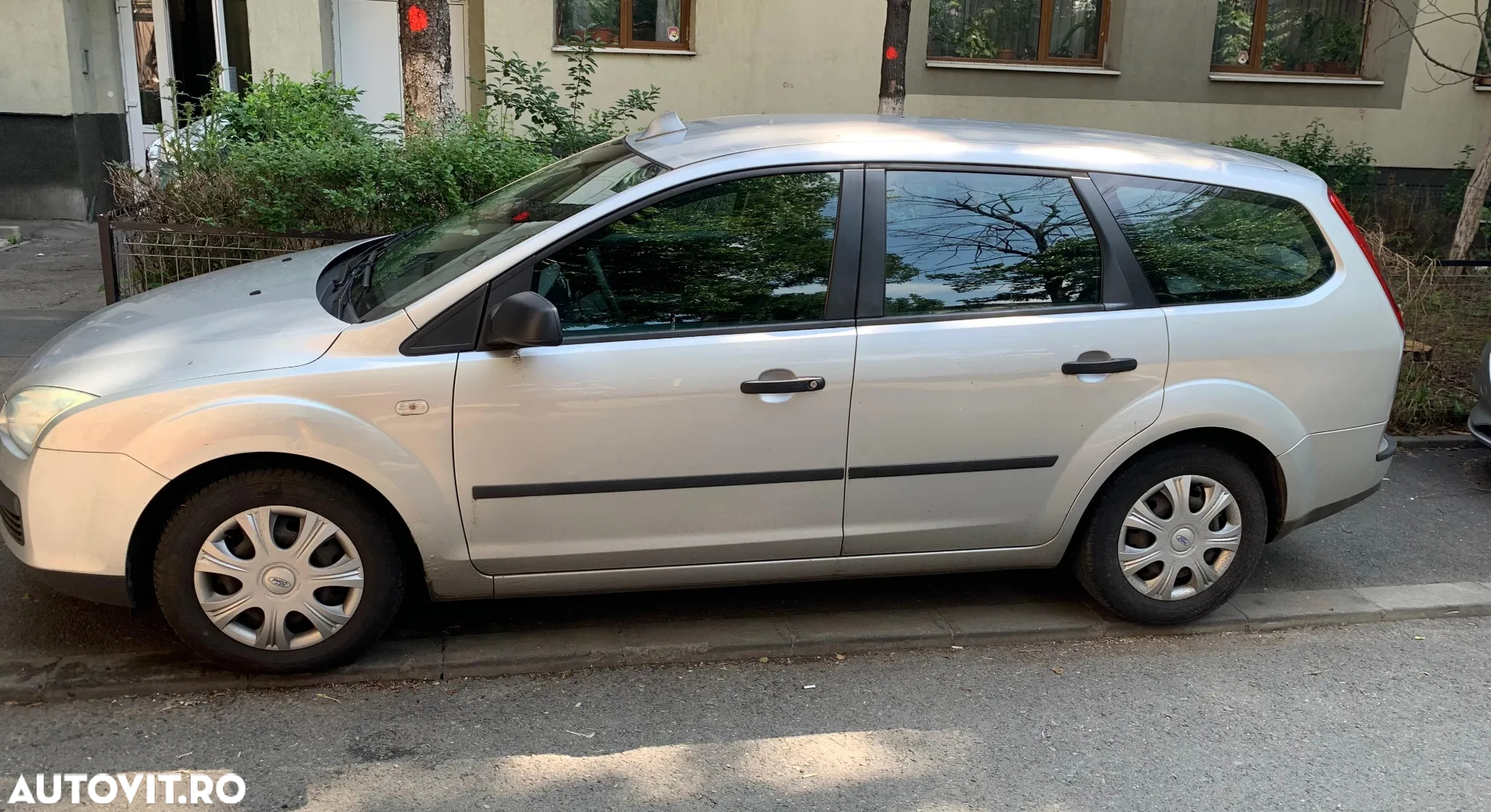 Ford Focus - 2