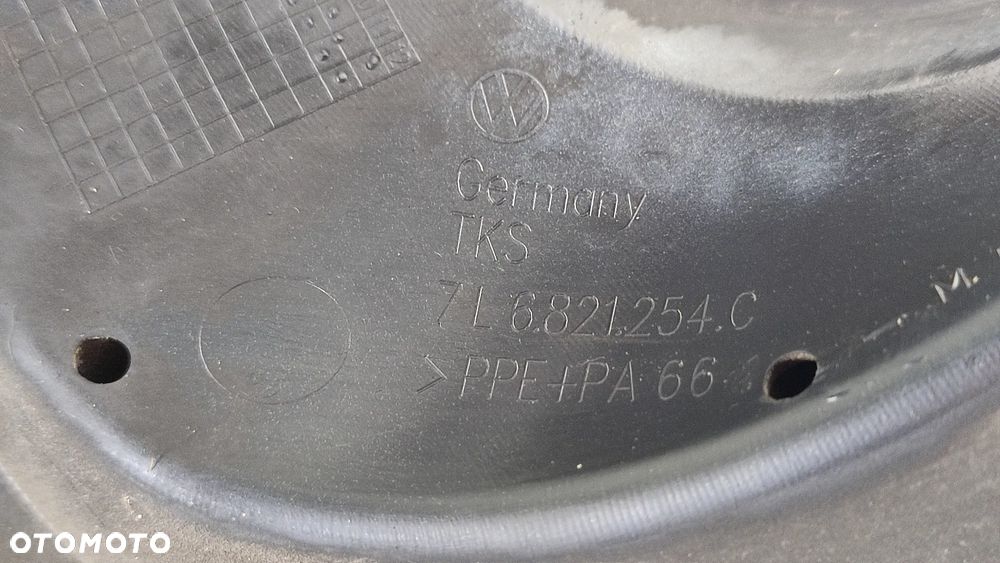 VW TOUAREG 7L LIFT 06-09R BŁOTNIK PRAWY LR7M 7L6821254 C - 11