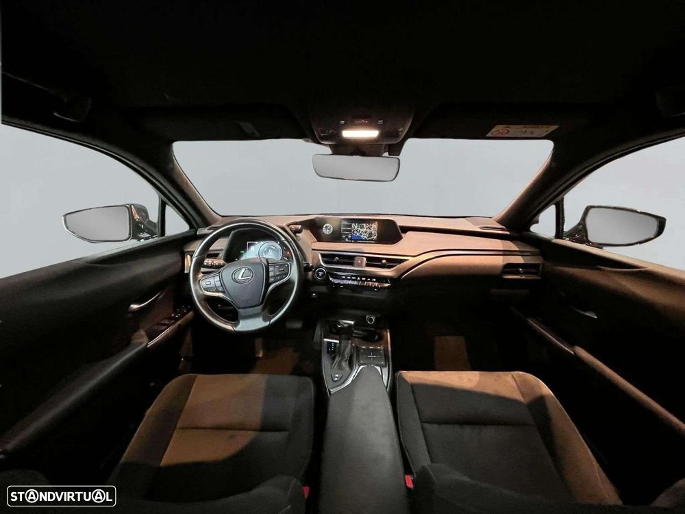 Lexus UX 250h Business - 19