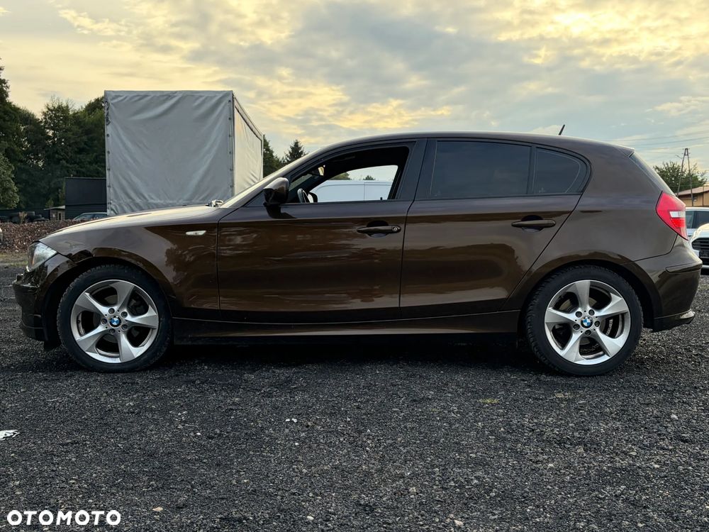 BMW Seria 1 116i - 6
