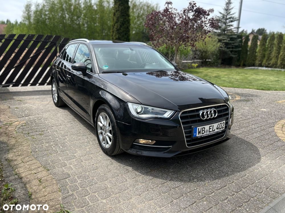 Audi A3 Sportback 1.6 TDI Attraction - 14