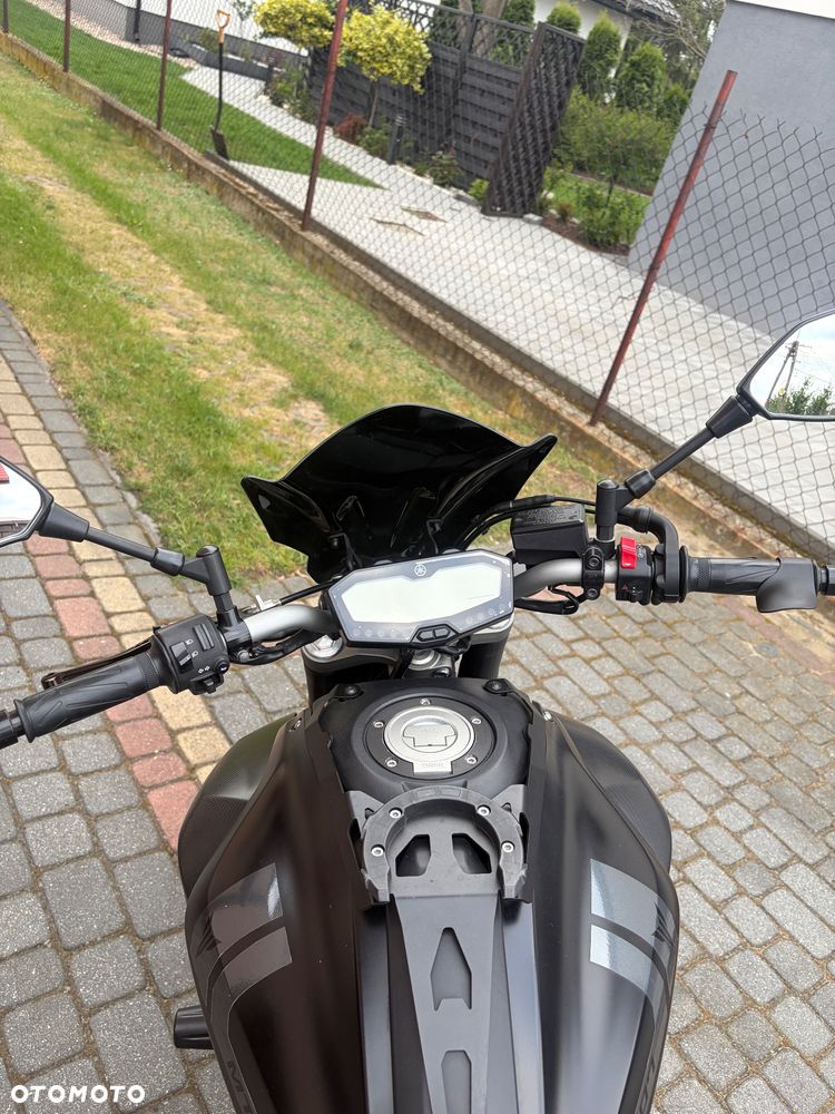 Yamaha MT - 10
