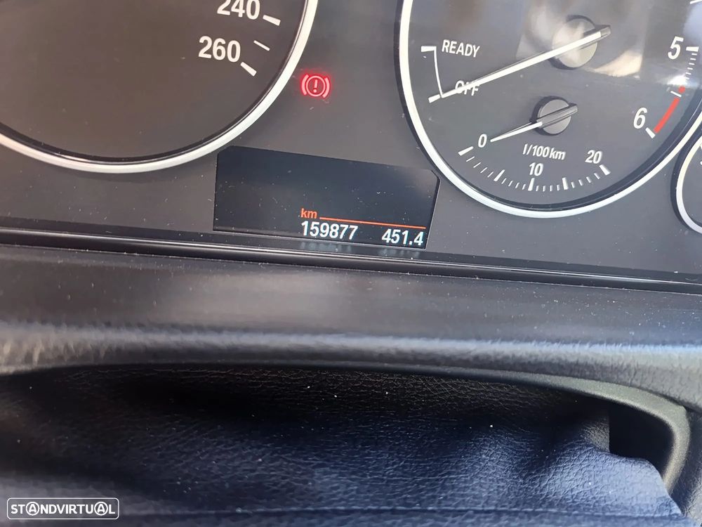 BMW 320 d Touring EfficientDynamics - 15