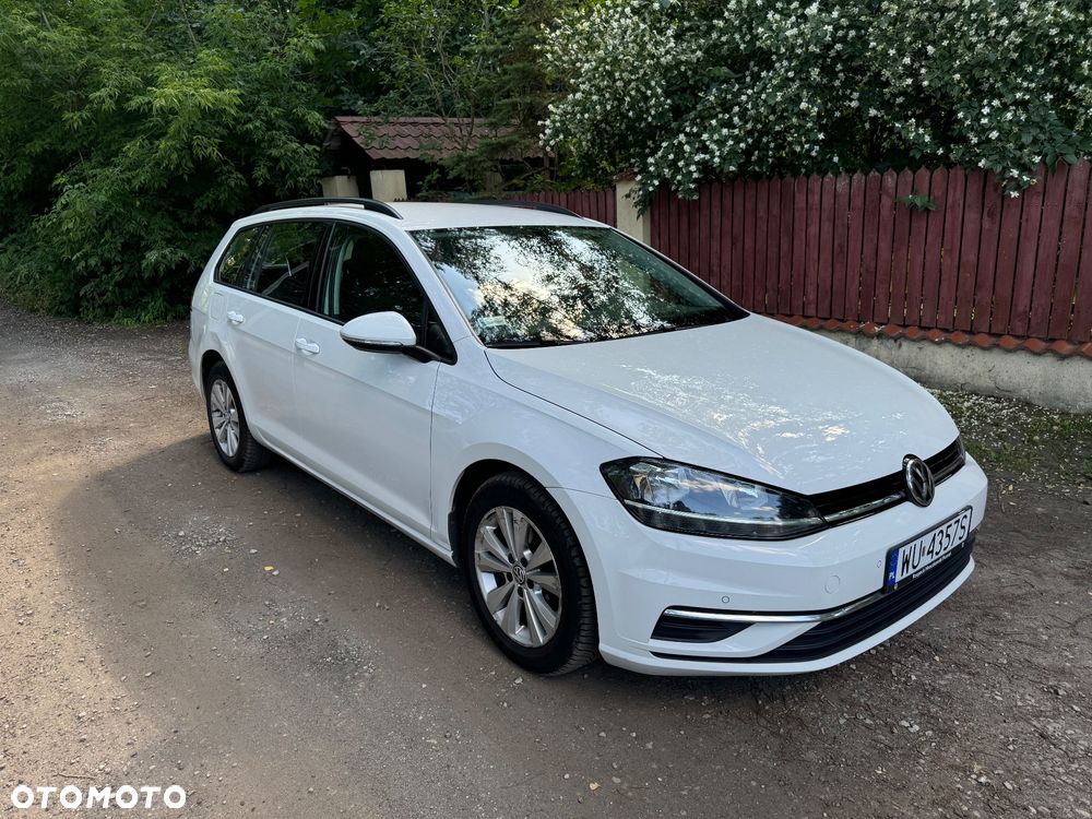 Volkswagen Golf - 11