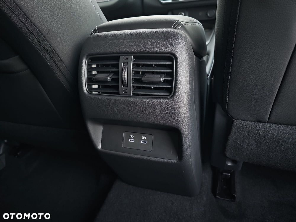 Nissan Qashqai 1.3 DIG-T MHEV N-Connecta Xtronic - 18