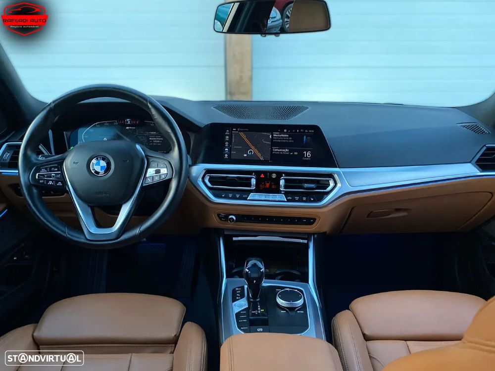 BMW 330 e Touring Aut. Luxury Line - 26