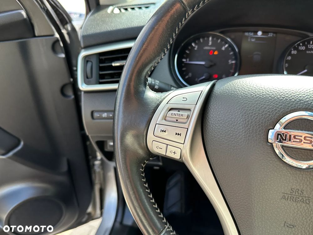 Nissan Qashqai - 10