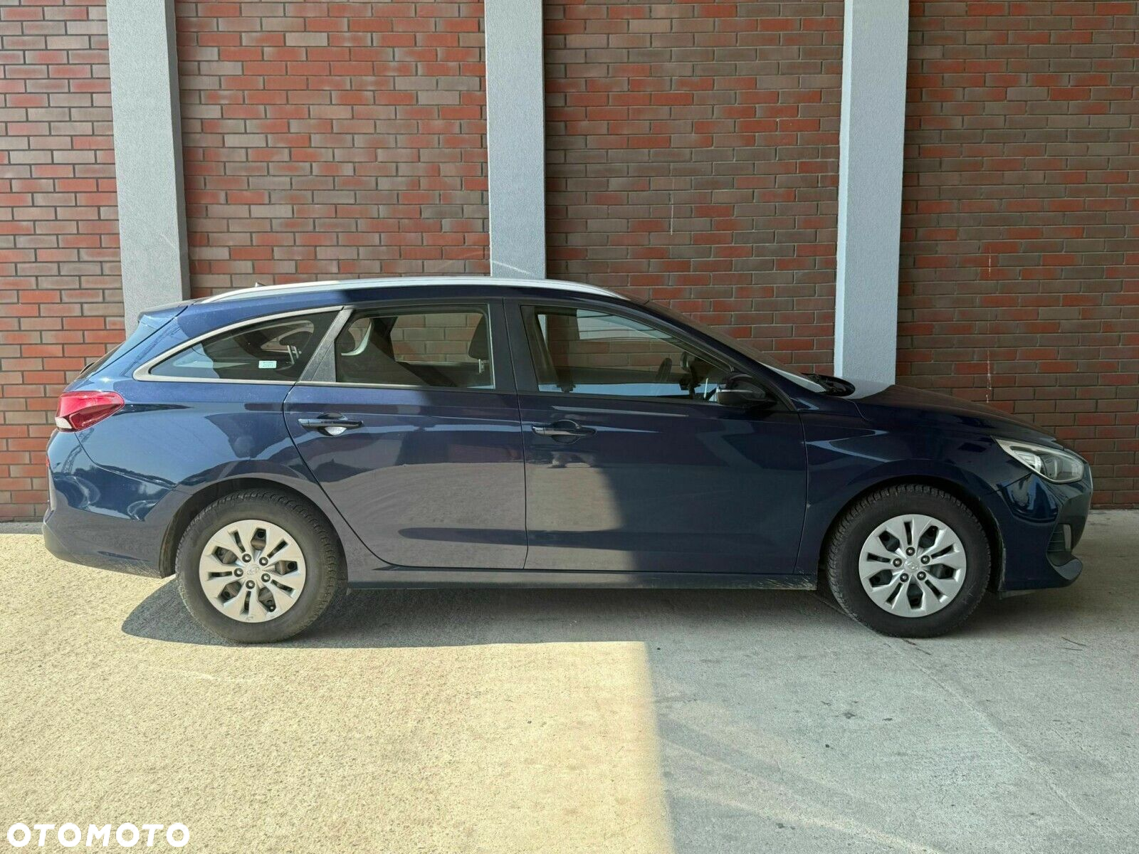 Hyundai i30 1.4 Classic + - 6