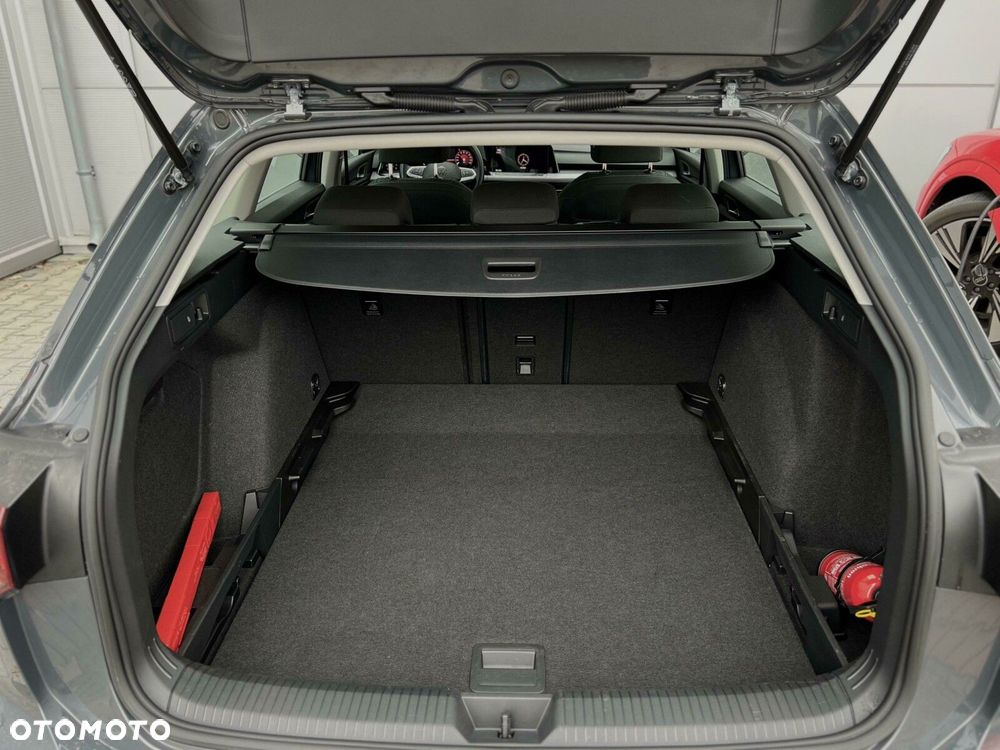 Volkswagen Golf VIII 1.5 TSI EVO Style - 21