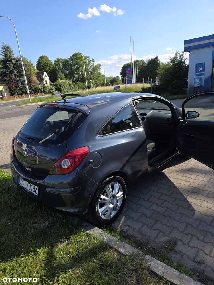 Opel Corsa - 4