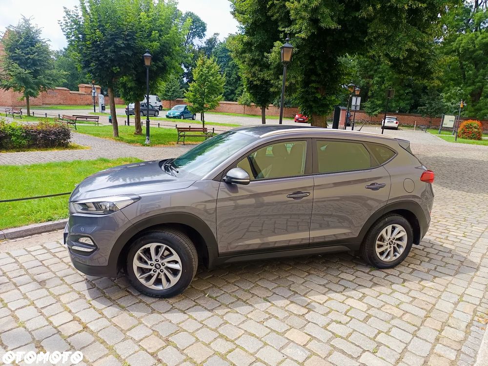 Hyundai Tucson 1.7 CRDI BlueDrive Comfort 2WD - 16