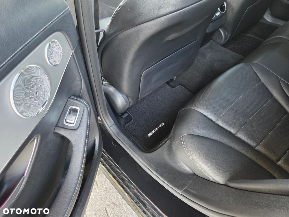 Mercedes-Benz Klasa C 220 d 4MATIC 9G-TRONIC - 16