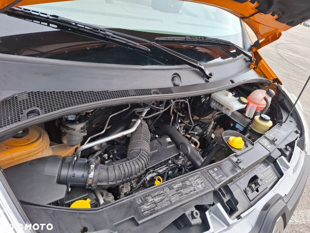 Renault Master 2015 LIFT L3H2 MAX 2.3DCI 125KM KLIMA 3OSOBOWY - 25