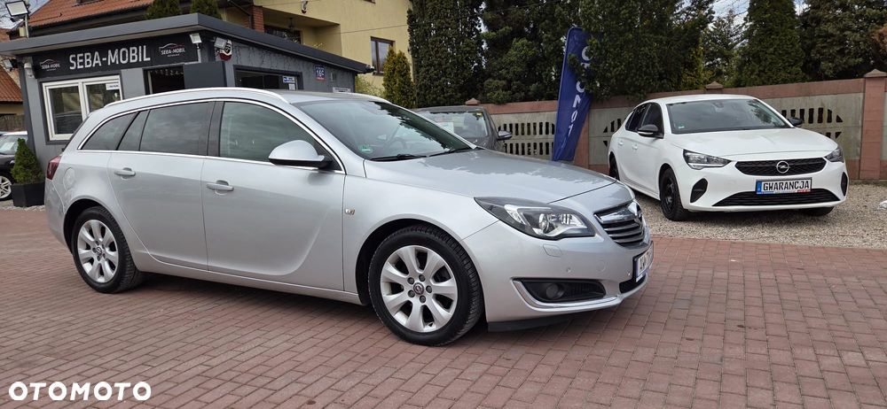Opel Insignia - 16
