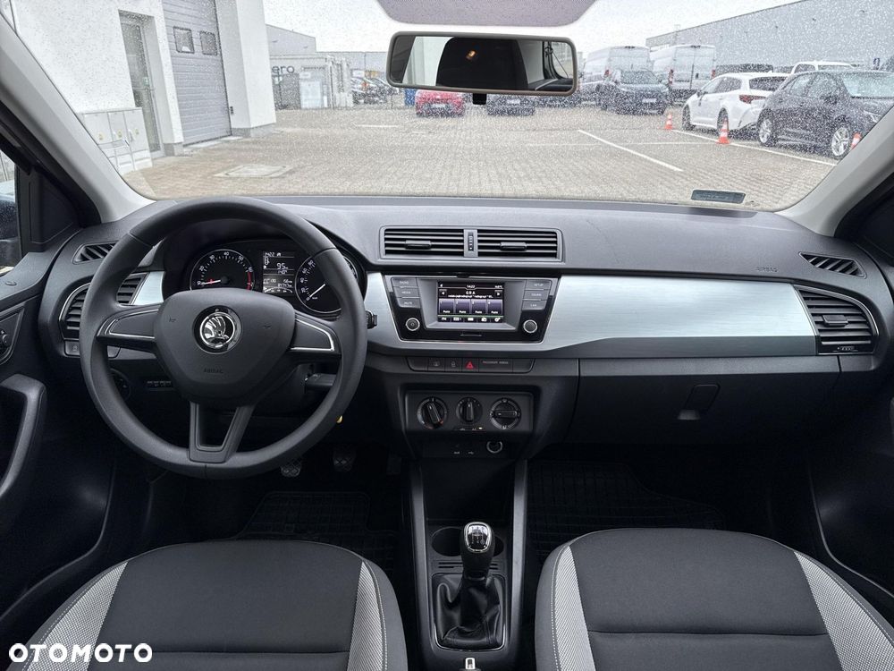 Skoda Fabia 1.0 Ambition - 11