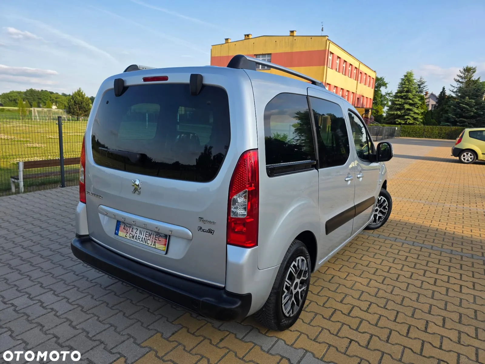 Peugeot Partner Tepee HDi FAP 110 Family - 6