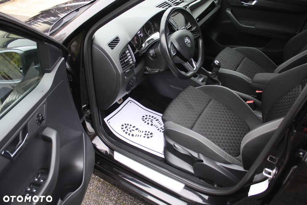 Skoda Fabia 1.2 TSI Black Edition - 8