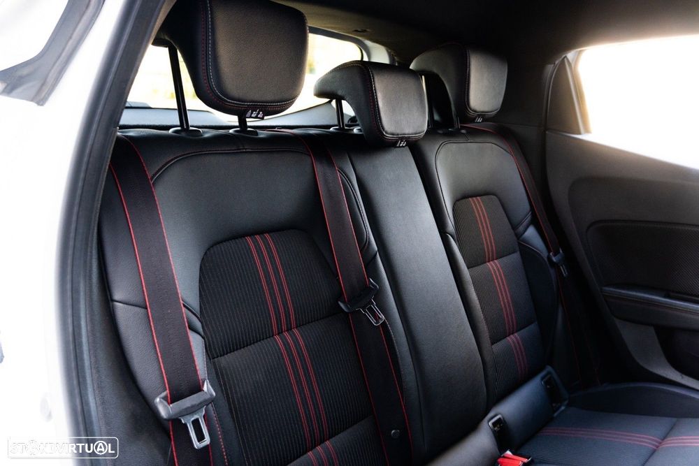 Renault Clio 1.5 Blue dCi RS Line - 48