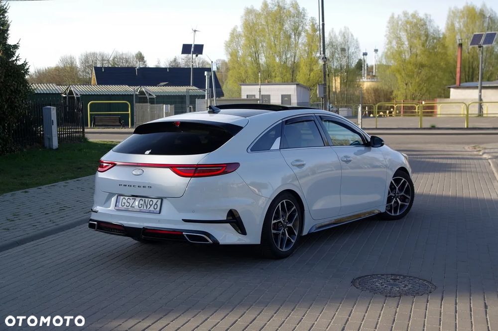 Kia ProCeed 1.6 CRDi DCT7 SCR GT LINE - 4