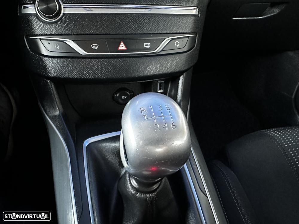 Peugeot 308 1.6 BlueHDi Allure - 36