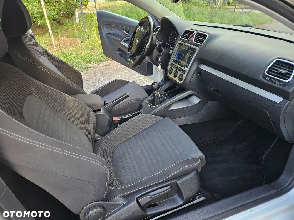 Volkswagen Scirocco 1.4 TSI Edition - 17